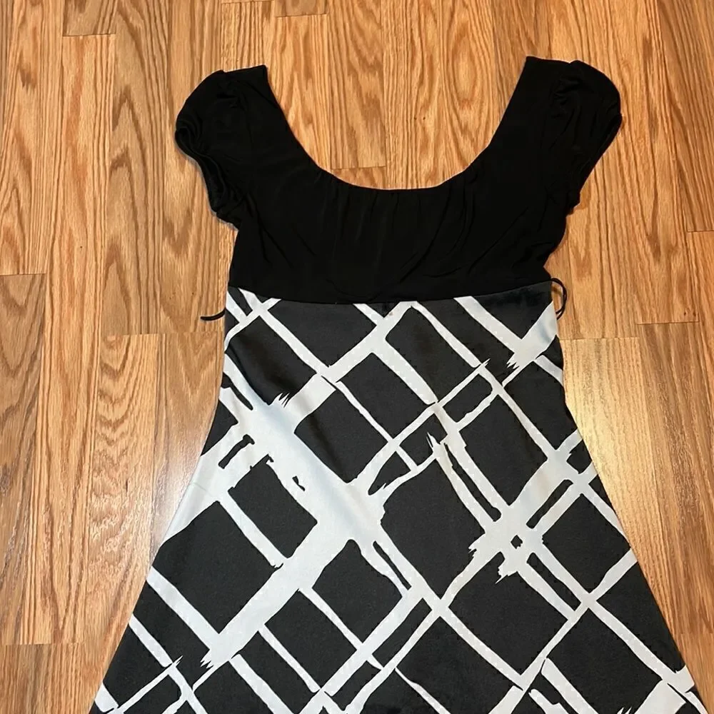 BCX Macy’s Fit & Flare Dress black and white